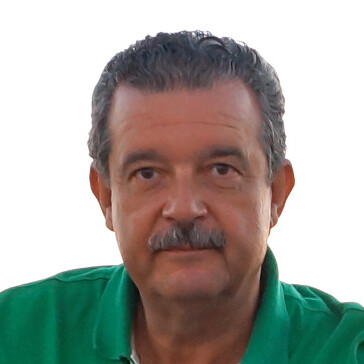 Carlos J. López Herrera