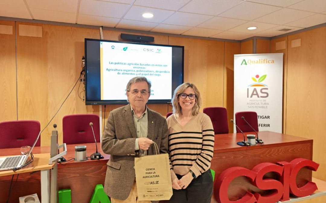 Las políticas agrícolas basadas en mitos son erróneas: agricultura orgánica, polinizadores, desperdicio de alimentos y el papel del riego – Francisco Villalobos